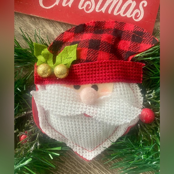 Merry Christmas Handmade Hanging Door Decor 🎅🏼 - Picture 3 of 3